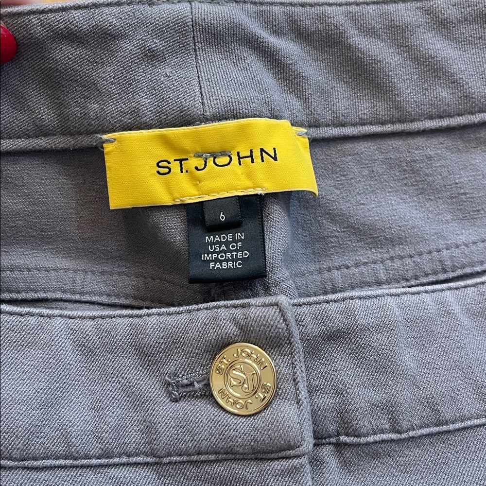 St. John Gray Straight-Leg Pants - Picture 5 of 5